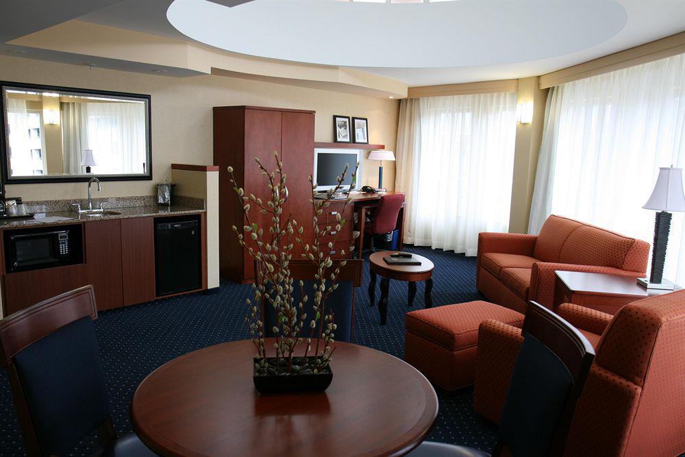 Courtyard By Marriott Halifax Downtown Ξενοδοχείο Δωμάτιο φωτογραφία